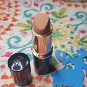 Lancome Makeup - Lancome Serenade Lipstick Lancome Makeup - Lancome Serenade Lipstick